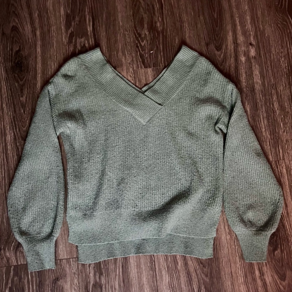 S light blue sweater